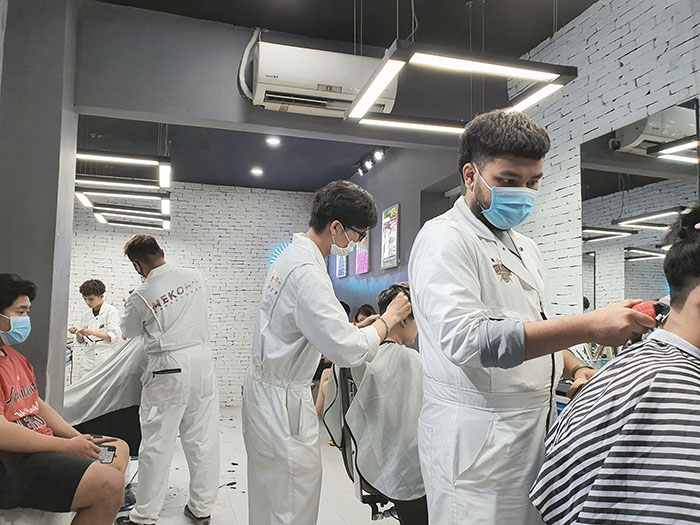 Tiệm cắt tóc nam chuẩn mốt tại TPHCM - Mekong Barbershop