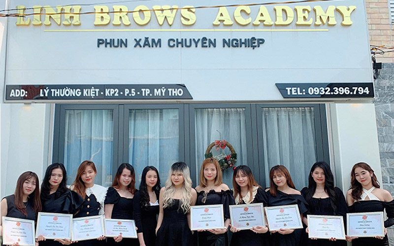 Địa Chỉ phun môi Tiền Giang top 4 là Linh Brows Academy
